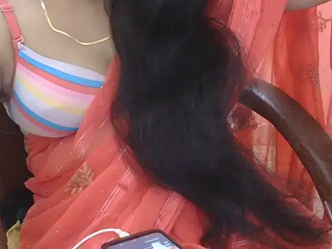 Cute Sheetal online show from 25, 4, 2026