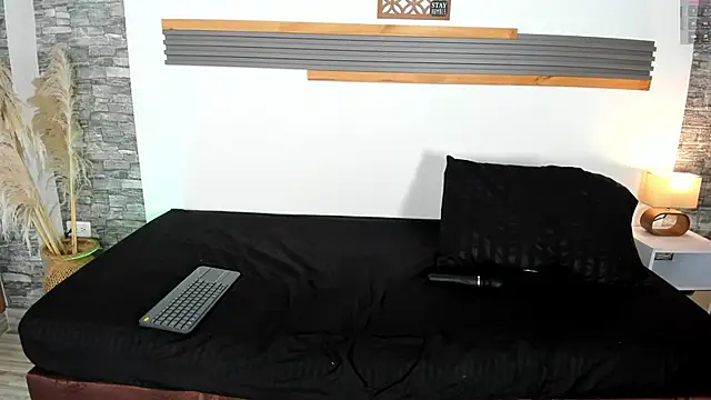 Snapshot of Lia_James_ chatting on 7, 3, 2026 Lia James online show from 7, 3, 2026