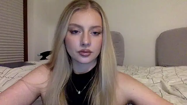 MayaWetDream online show from 5, 2, 2026