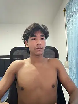 Snapshot of Pedestal_diamant chatting on 20, 2, 2026 Pedestal diamant online show from 20, 2, 2026