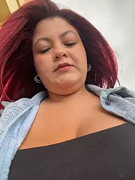 Lia-Moon77 online show from 11, 4, 2026