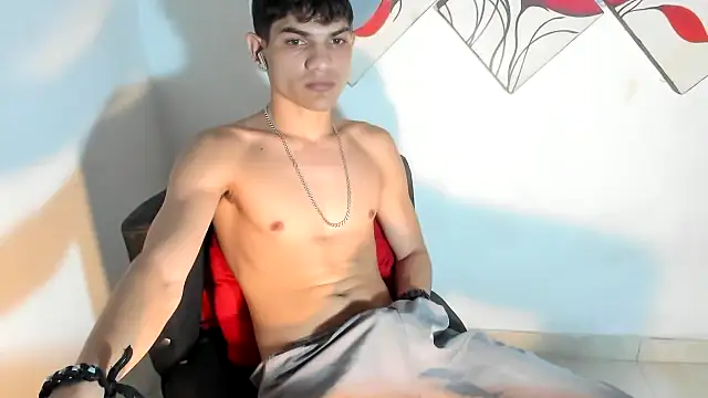 Snapshot of Jesshot_bigcock20cm chatting on 5, 6, 2026 Jesshot bigcock20cm online show from 5, 6, 2026