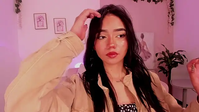 Snapshot of Mila_jenner chatting on 21, 2, 2026 Mila jenner online show from 21, 2, 2026