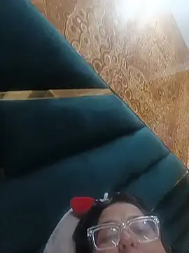 GangbangCouple online show from 28, 5, 2026