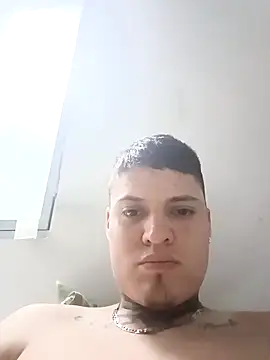 elvaquero06 online show from 14, 4, 2026