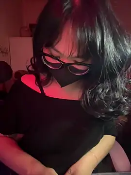 HaleyKin online show from 30, 3, 2026