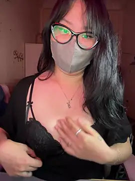HaleyKin online show from 18, 5, 2026