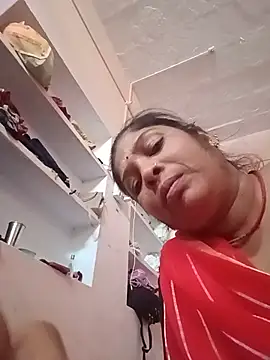 Snapshot of Horney_Bhabhi chatting on 28, 5, 2026 Horney Bhabhi online show from 28, 5, 2026