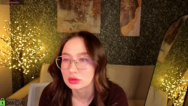  Kiki angel  online show from 19, 2, 2026