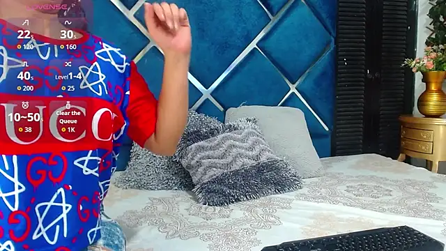 VenuzNaughty online show from 9, 2, 2026