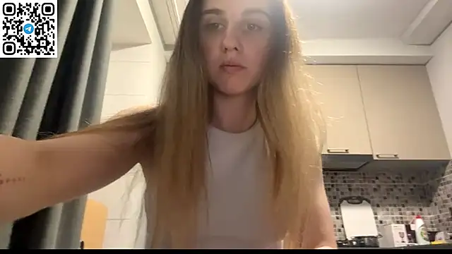 Snapshot of LovelySilk_63 chatting on 1, 6, 2026 LovelySilk 63 online show from 1, 6, 2026