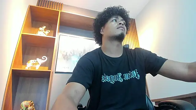 Kai Moreno online show from 12, 2, 2026