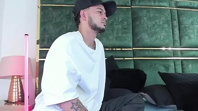 GaelyCoral online show from 25, 2, 2026