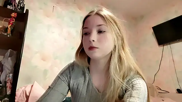 TiaBIanks online show from 11, 4, 2026