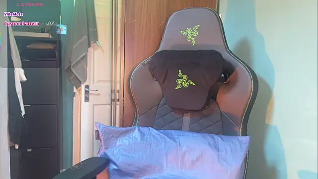 Snapshot of JadeAlexis403 chatting on 14, 2, 2026 JadeAlexis403 online show from 14, 2, 2026