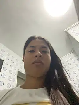 Romie rous online show from 13, 4, 2026