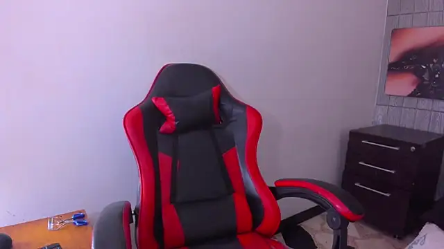 peachy hot online show from 10, 4, 2026