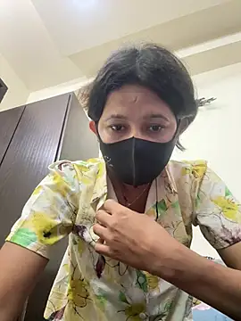 raavigirl online show from 21, 2, 2026