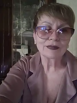 SophieBurns online show from 2, 6, 2026