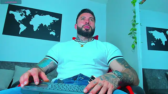 Alessrose online show from 14, 4, 2026