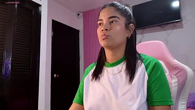 Anny20  online show from 6, 2, 2026