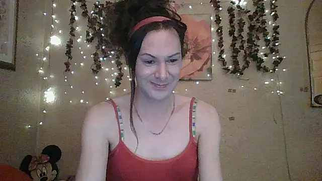 Snapshot of sillymillie4 chatting on 4, 5, 2026 sillymillie4 online show from 4, 5, 2026
