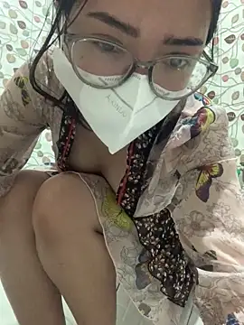 Snapshot of lonely_lunae chatting on 7, 2, 2026 lonely lunae online show from 7, 2, 2026