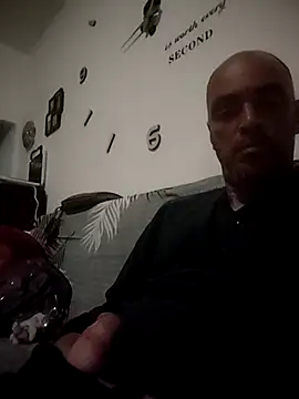 Snapshot of circott chatting on 2, 3, 2026 circott online show from 2, 3, 2026