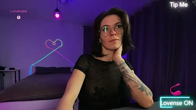 Katy Kar online show from 6, 2, 2026