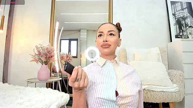 ElinaMoon  online show from 27, 2, 2026