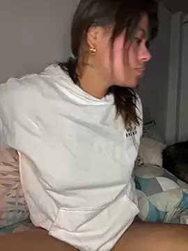 RachelWeisz  online show from 13, 3, 2026