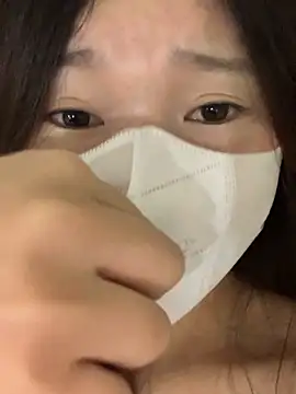 Rin-yiyi online show from 25, 2, 2026