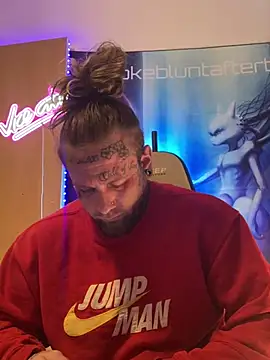 Smokebluntafterblunt online show from 27, 3, 2026