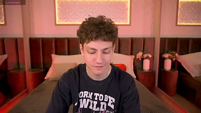 Snapshot of StefanBev chatting on 20, 2, 2026 StefanBev online show from 20, 2, 2026