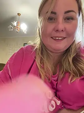 Mommy-girl-Lola online show from 29, 5, 2026