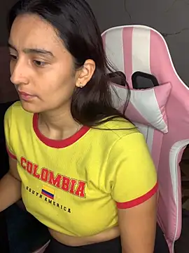 -BabyLuna online show from 8, 4, 2026