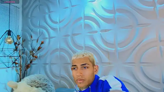 ItsZairen online show from 29, 3, 2026