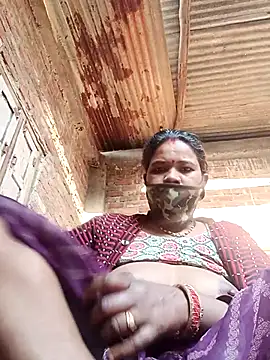 Snapshot of Kirti_sacsena chatting on 3, 3, 2026 Kirti sacsena online show from 3, 3, 2026