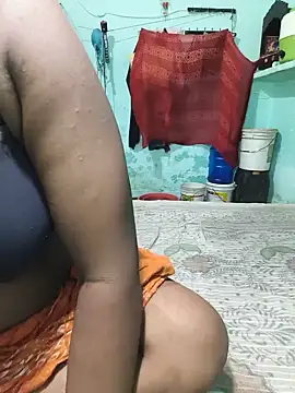 PRIYAGOYAL online show from 17, 7, 2026
