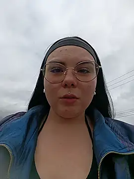 Yulska online show from 16, 5, 2026