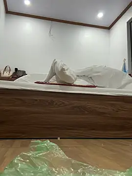 cuty lusy online show from 24, 2, 2026