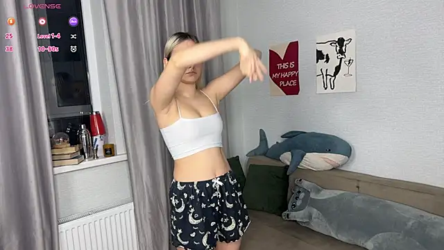 Snapshot of sweeety_chloe chatting on 19, 2, 2026 sweeety chloe online show from 19, 2, 2026