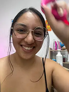 Victoria Lusty online show from 14, 4, 2026