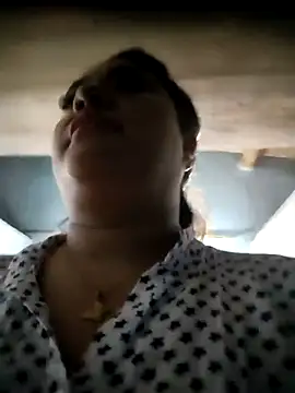 tania queen online show from 19, 2, 2026