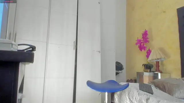 VeronikaBloom  online show from 4, 6, 2026