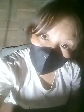 Snapshot of Yang-my- chatting on 13, 3, 2026 Yang-my- online show from 13, 3, 2026