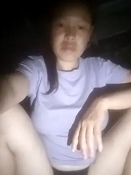 Snapshot of Yang-my- chatting on 20, 5, 2026 Yang-my- online show from 20, 5, 2026