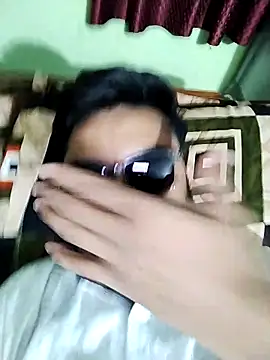 loyalboy 0052 online show from 15, 5, 2026