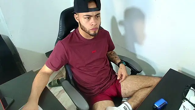 Snapshot of Xanderstone00 chatting on 17, 2, 2026 Xanderstone00 online show from 17, 2, 2026