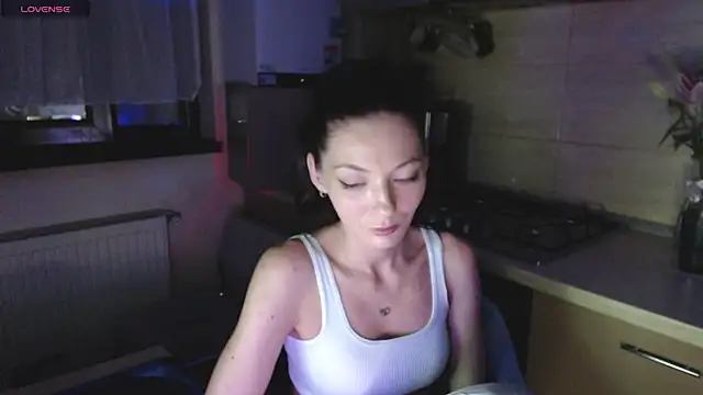 AyanaGrumpix online show from 8, 6, 2026